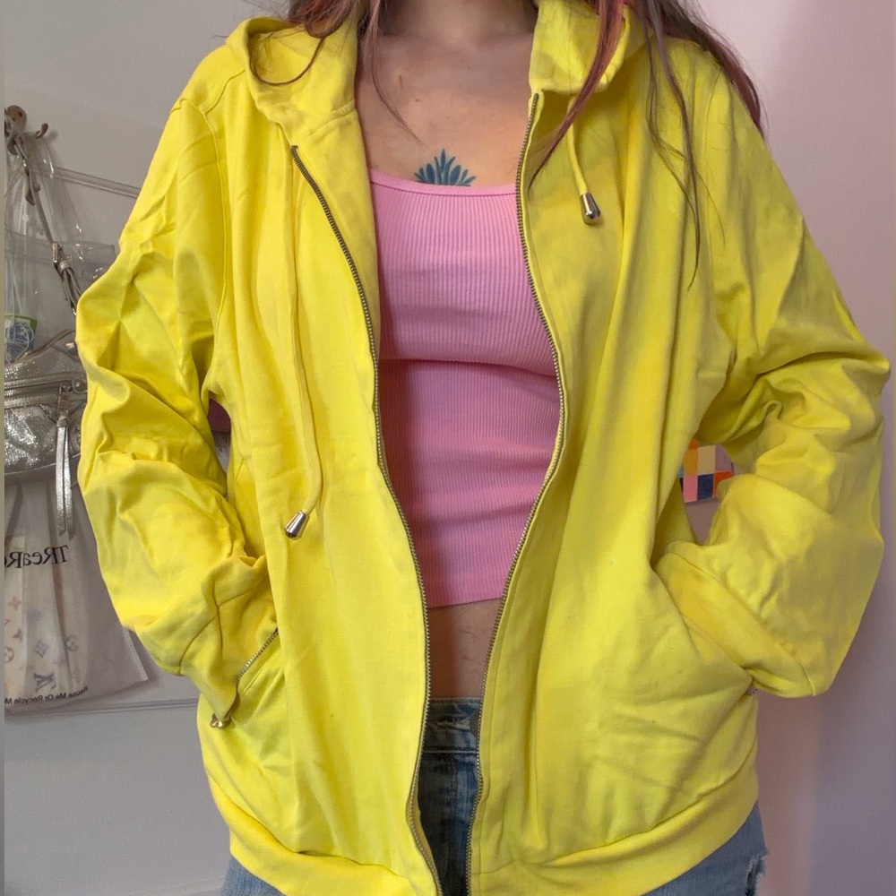 Diane Gilman yellow hoodie